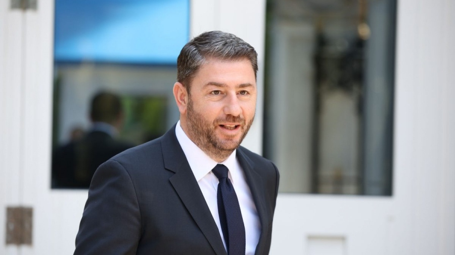 Ανδρουλάκης στο TikTok: Μία μοναδική βραδιά με θρύλους του ποδοσφαίρου και του μπάσκετ