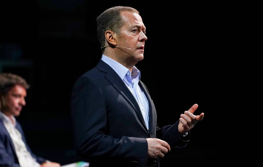 Medvedev (Ρωσία): Μια δεκαετία ο πόλεμος στην Ουκρανία - Κλόουν ο Zelensky - Προληπτικό πυρηνικό πλήγμα