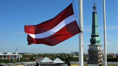 Πόλεμος στην Ουκρανία: Η Λετονία «πάγωσε» τις περιουσίες Ρώσων ύψους 100 εκατ. ευρώ