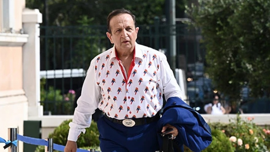 Σπύρος Μπιμπίλας για γάμους ομόφυλων ζευγαριών: Πολύ χαίρομαι – Ο άνθρωπος δεν είναι μονογαμικό ον