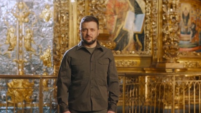 Πασχαλινό μήνυμα Zelensky: Ας προσευχηθούμε για την νίκη... ο Θεός έχει μια ουκρανική σημαία στον ώμο του