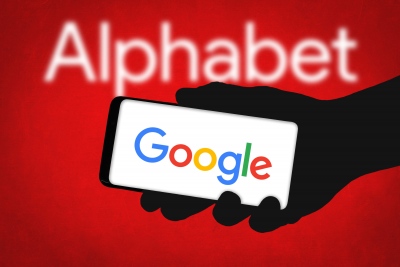 Alphabet: Ξεπέρασε τα 4 τρισ. δολ. η κεφαλαιοποίηση της μητρικής της Google