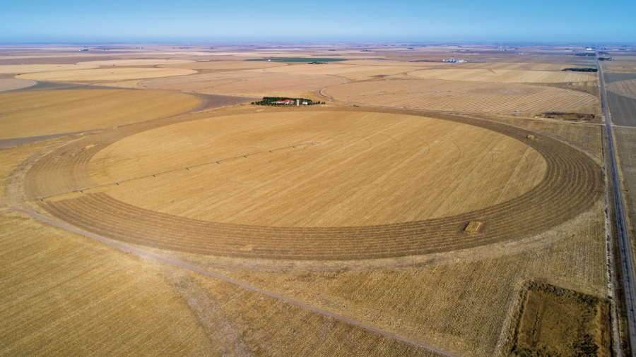 Φρενίτιδα από Bill Gates και Jeff Bezos - Αγοράζουν αθόρυβα τεράστιες εκτάσεις γης… στα ύψη οι τιμές