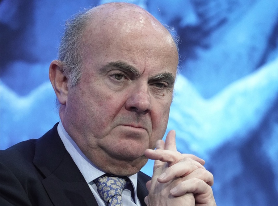 De Guindos (ΕΚΤ): Απαιτούνται περισσότερα για να επιστρέψει ο πληθωρισμός στον στόχο