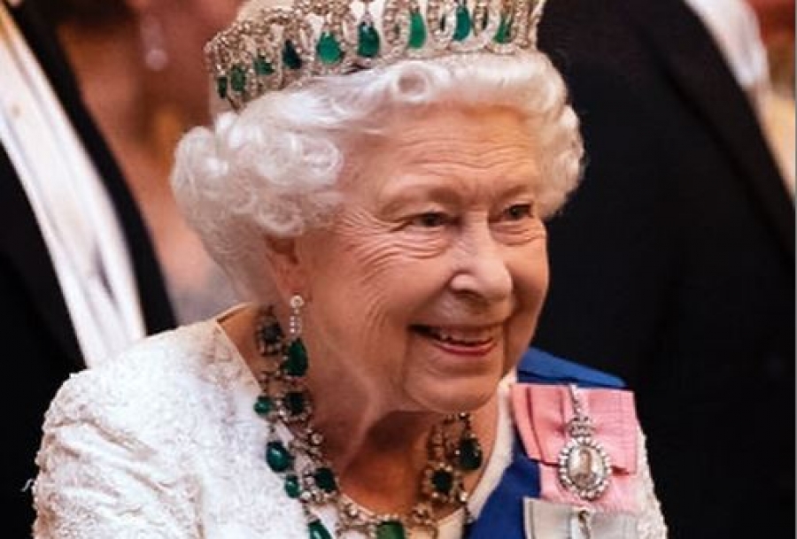 Αποκάλυψη Guardian: Η βασίλισσα Ελισάβετ πίεσε για αλλαγή νομοθεσίας ώστε να κρύψει την αμύθητη περιουσία