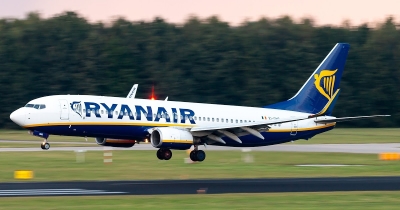 Η Ryanair θα μειώσει τον στόλο της ακόμη και στη Βρετανία, αν η πτώση της στερλίνας επηρεάσει τη ζήτηση