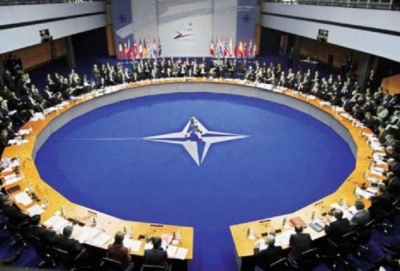 Telegraph: «Γιατί χρειαζόμαστε το ΝΑΤΟ;» - Η Δύση άρχισε να προετοιμάζεται για την ήττα από τη Ρωσία