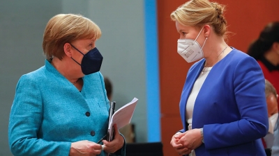 Παραιτήθηκε η υπουργός Οικογένειας της Γερμανίας λόγω «προβλημάτων» με το διδακτορικό της