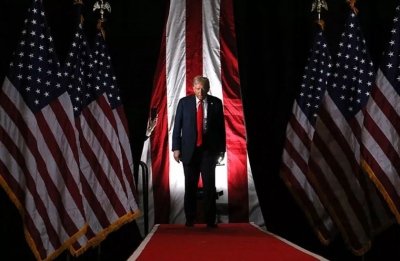 Παγκόσμιος εμπορικός πόλεμος: Η παγκοσμιοποίηση πέθανε… αυτοκτονώντας – Πώς κερδίζουν οι πολυεθνικές και τι ακολουθεί