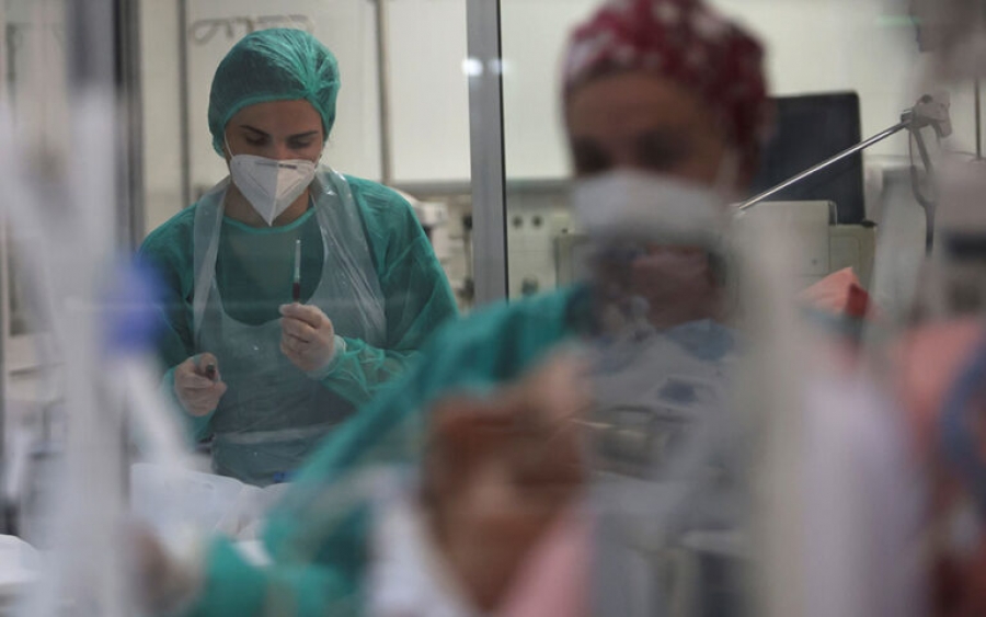 Κορωνοϊός: 5.157  νέα κρούσματα και ακόμα 88 θάνατοι – Στους 697 οι διασωληνωμένοι