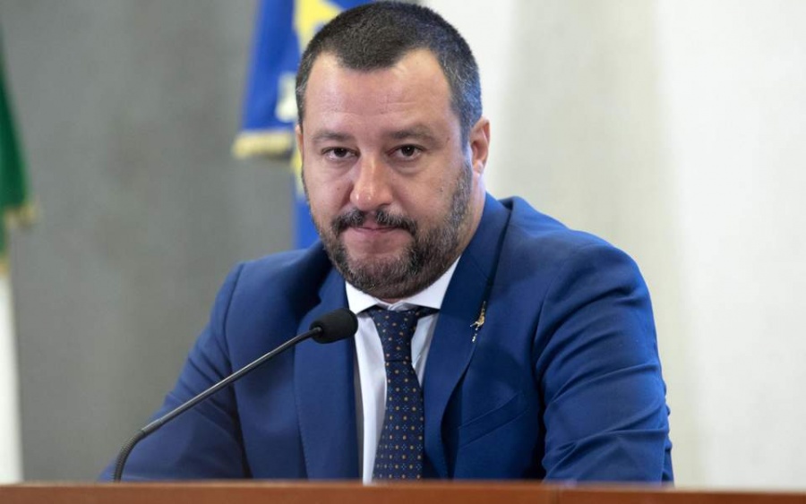 Iταλία: Ακόμη μία ΜΚΟ αψηφά το βέτο του Salvini – Ετοιμάζεται για απόβαση στη Λαμπεντούζα