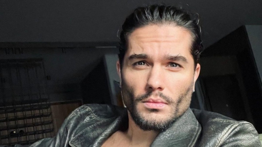 Υποψήφιος με τη ΝΔ ο τραγουδιστής Χρήστος Μάστορας; - Τι απαντά ο ίδιος