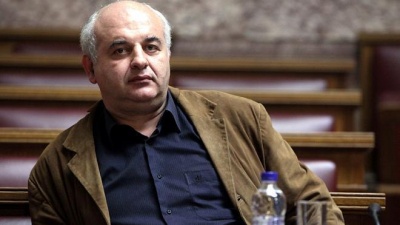 Καραθανασόπουλος (ΚΚΕ): Η συζήτηση για τη Novartis αποπροσανατολίζει τον λαό από τα αληθινά προβλήματα