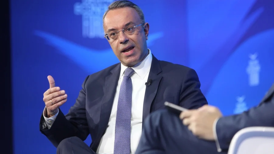 Σταϊκούρας: Στο 3% η ανάπτυξη το 2022, άνω του 5% ο πληθωρισμός - Παράθυρο για επέκταση της επιδότησης καυσίμων