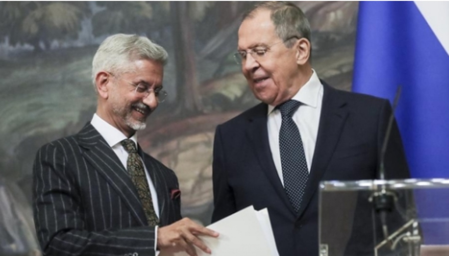 Επικοινωνία Lavrov με τον Ινδό ΥΠΕΞ για την κλιμάκωση της έντασης με το Πακιστάν