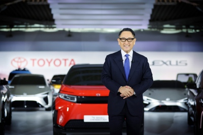 Toyota: Τα ηλεκτρικά αυτοκίνητα δεν θα κυριαρχήσουν ποτέ στην παγκόσμια αγορά