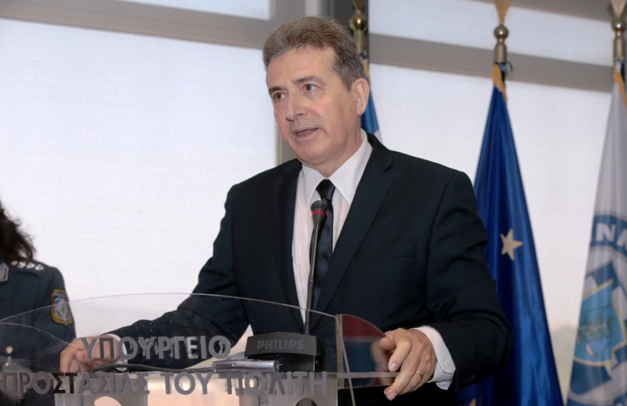 Χρυσοχοΐδης: Δεν ξεχνάμε τα θύματα της τρομοκρατίας