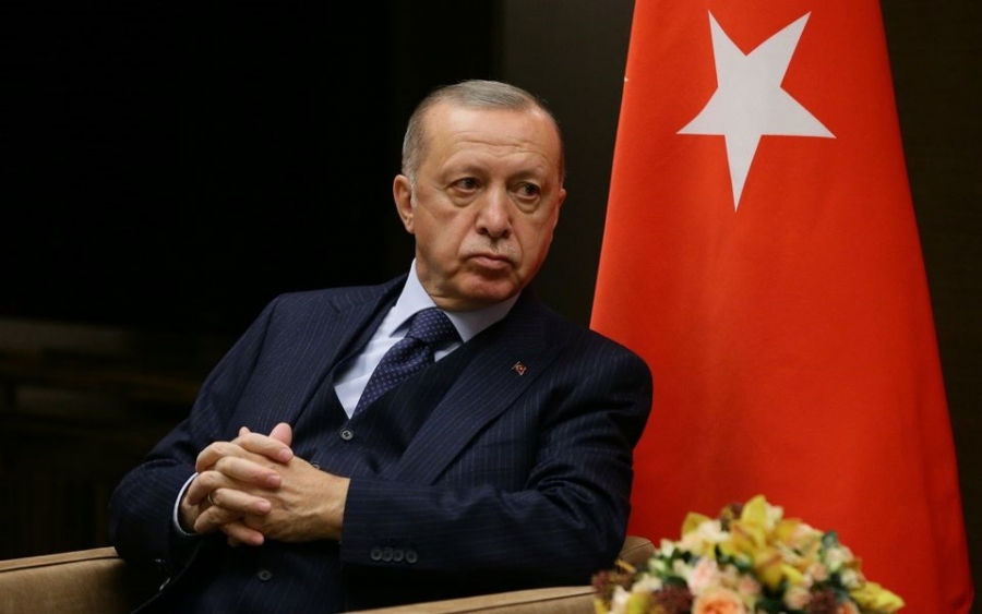 Μυστηριώδης υπόθεση στην Τουρκία: Βρέθηκε βόμβα κάτω από αυτοκίνητο αστυνομικού του Erdogan