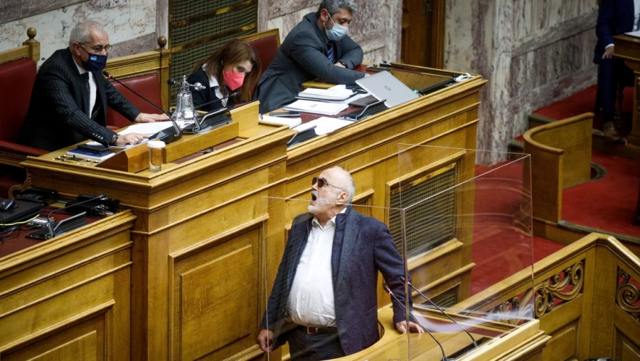 Ο Τασούλας έκανε μομφή στον Κουρουμπλή για αντικοινοβουλευτική συμπεριφορά μετά το «Είστε δολοφόνοι» κατά της ΝΔ