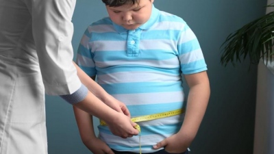 Πρωταθλητές στην παχυσαρκία οι Αμερικανοί - Καμπανάκι κινδύνου για παιδιά και εφήβους