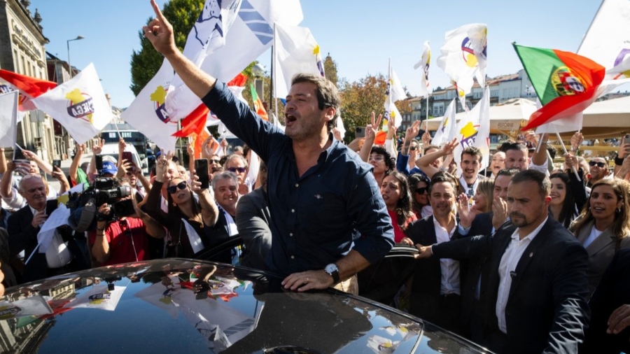 Πολιτικός σεισμός στην Πορτογαλία - Το πατριωτικό κόμμα Chega προηγείται στις δημοσκοπήσεις