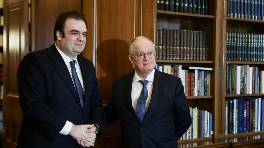 Τι είπε ο Πιερρακάκης στον Τασούλα εκτός από τις καθιερωμένες ευχές...