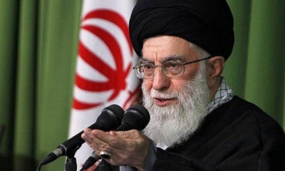 Khamenei: Οι ΗΠΑ να άρουν τις κυρώσεις για να επιστρέψουμε στο πυρηνικό πρόγραμμα του 2015