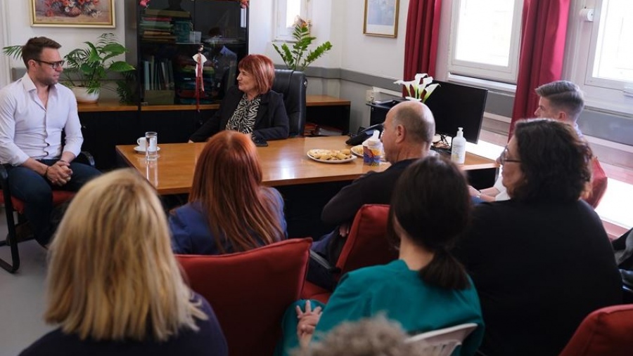 Επίσκεψη Κασσελάκη στο Νοσοκομείο της Σητείας: Να επενδύσουμε στη δημόσια Υγεία - Πράξεις και όχι λόγια
