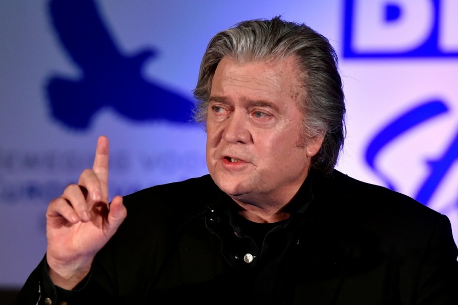 Bannon (πρώην σύμβουλος Trump): H Κίνα μας χρωστάει τρισεκατομμύρια δολάρια