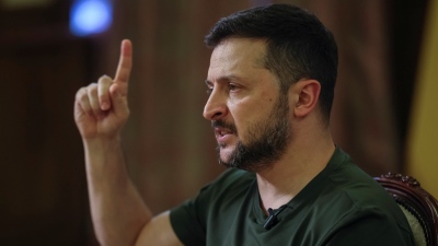 Οι γείτονες της Ουκρανίας διακόπτουν τους δεσμούς τους μαζί της - Μόνη διέξοδος του Zelensky η τρομοκρατία