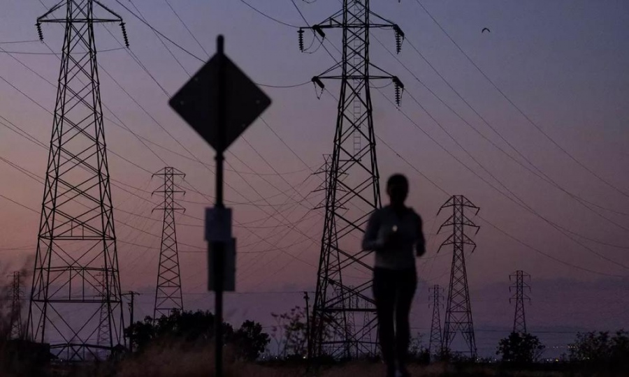 Τι συμβαίνει στις ΗΠΑ; - Σενάρια για Ιράν πίσω από τη σωρεία μπλακ αουτ στις επικοινωνίες - Έμειναν χωρίς Ίντερνετ