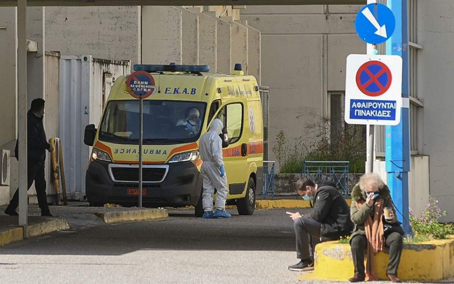 Συναγερμός στη Λέσβο για τον κορωνοϊό: Νόσησε ιερέας, ύποπτο κρούσμα σε οίκο ευγηρίας