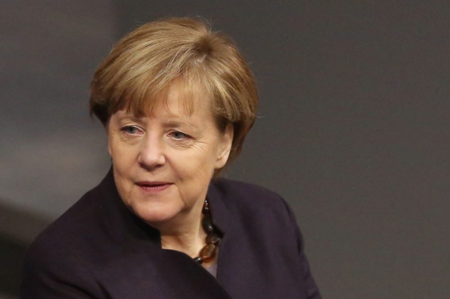 Merkel: Θα κάνω ό,τι μπορώ για μια συμφωνία με τη Βρετανία για το Brexit