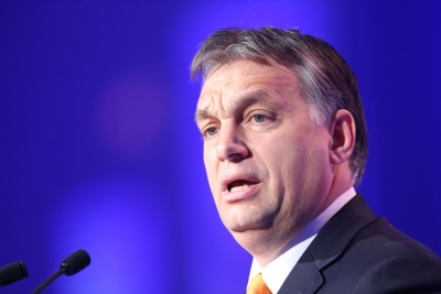 Ουγγαρία: Ο Orban δρομολογεί το κόψιμο των επιδομάτων σε Ρομά και φυλακισμένους