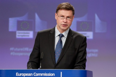 Dombrovskis (αντιπρόεδρος Κομισιόν): Συμμετρικό το σοκ, όλα τα κράτη της ΕΕ πλήττονται, όλα σε ύφεση το 2020