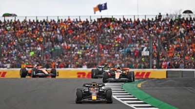GP Βρετανίας: Verstappen υπό πίεση McLaren!