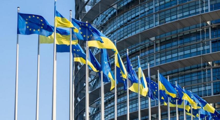 Το ύπουλο σχέδιο της Κομισιόν για να βάλει Ουκρανία και Μολδαβία στην ΕΕ – Πώς θέλουν να «ξεγελάσουν» τον Orban