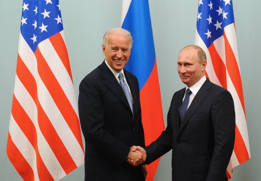 Ρωσία: Πιθανώς τον Ιούνιο η σύνοδος κορυφής Biden – Putin