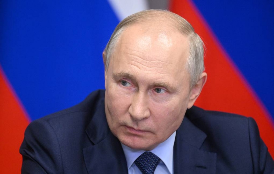 Putin: Η Δύση προκάλεσε εσκεμμένα τη σύγκρουση στην Ουκρανία για να επιβραδύνει την ανάπτυξη της Ρωσίας