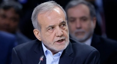 Pezeshkian κατά Trump: Οποιαδήποτε επίθεση στον ανώτατο ηγέτη Khamenei θα σημάνει ολοκληρωτικό πόλεμο με το Ιράν