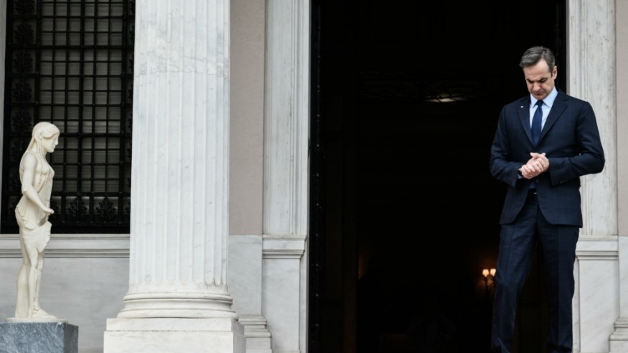  Σοκ στο Μαξίμου από τις δημοσκοπήσεις για εξωτερική πολιτική. Τρεις εθνικές αποτυχίες με υπογραφή Μητσοτάκη, Γεραπετρίτη.