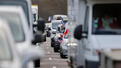 Γιατί οι Γάλλοι τα... βάζουν με τα SUV; Ψήφισαν να τριπλασιαστούν τα τέλη στάθμευσης