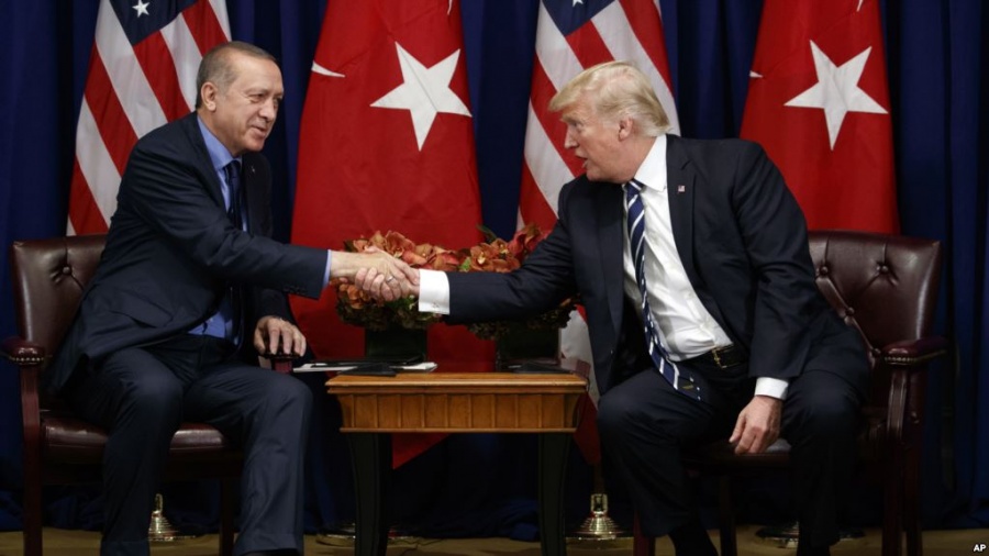 Τηλεφωνική επικοινωνία Trump με Erdogan πριν τη συνάντηση με Putin - Στο επίκεντρο η Συρία