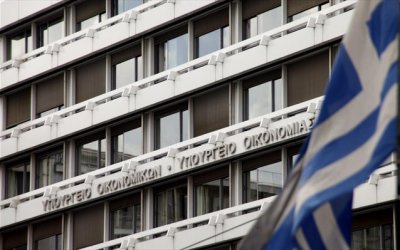 Κόντρα υπ. Οικονομίας - ΣΕΒ για την ανταγωνιστικότητα - Τι υποστηρίζει το υπουργείο για τα στοιχεία του WEF