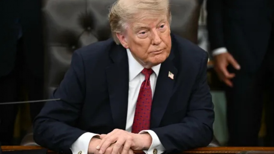 Trump: Θα επαναλάβουμε τις επιθέσεις στο Ιράν - Προσπαθούσαν να κατασκευάσουν πύραυλο που θα εκτοξεύει ναυτικές νάρκες