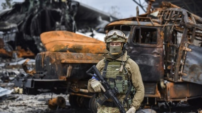 Ενώ η Δύση «πέταξε» 360 δισ. δολ. στην Ουκρανία, τον πόλεμο κερδίζει η Ρωσία - Ο παραλληλισμός με την Ελλάδα