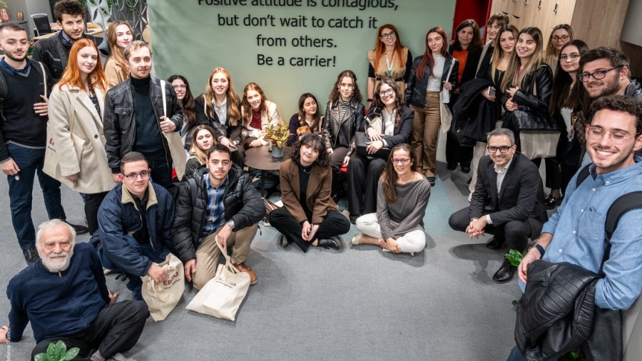 Κοντά στους νέους η ERGO Ασφαλιστική - Παρευρέθηκαν στα γραφεία της εταιρείας στο πλαίσιο του 2ου ERGO Business Day