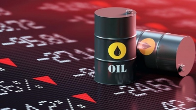 Νέες απώλειες για το πετρέλαιο - Στο επίκεντρο οι κυρώσεις ΗΠΑ σε Lukoil, Rosneft και φήμες για OPEC+