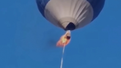 Σοκαριστικό και σπάνιο δυστύχημα: Τραγικός θάνατος για ζευγάρι όταν αερόστατο τυλίχτηκε στις φλόγες