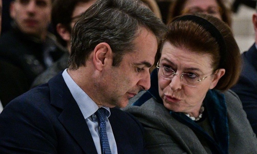 Απαίτηση καλλιτεχνών για αποπομπή της Μενδώνη «μπλοκάρει» το Μαξίμου – Εκτιμήσεις ακόμα και για αντικατάστασή της